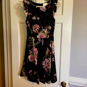 Beautiful lace dress! Anthropologie. Perfect for a Spring or a Summer outing.